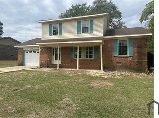 6249 Stoney Point Loop, Fayetteville, NC 28306