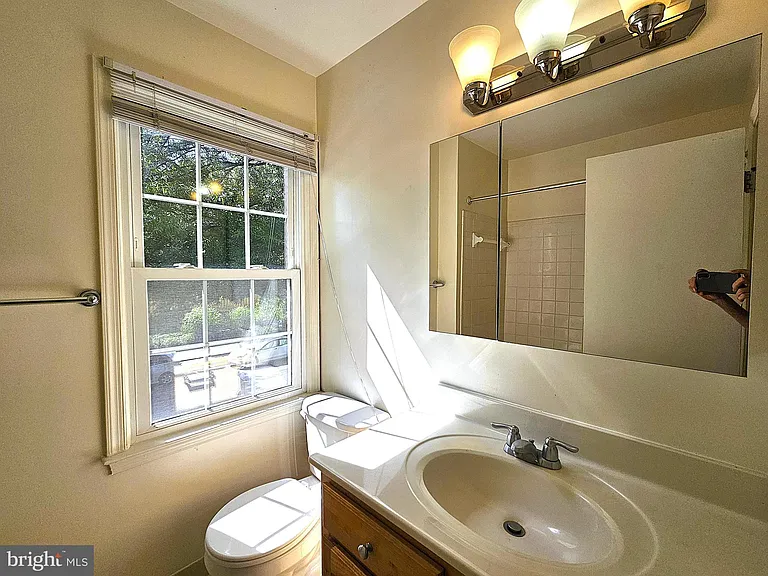 3956 Bradwater St — Photo 16