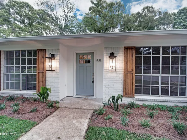 55 Summit Pl, Brandon, MS 39042