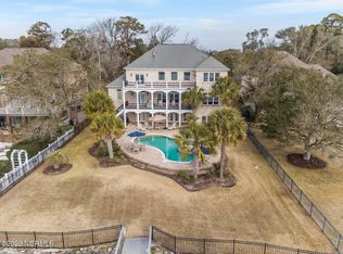 1917 Oak Harbour Dr SW, Ocean Isle Beach, NC 28469