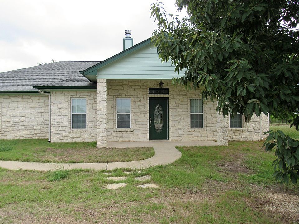 1st image of 1051 W Avenue O