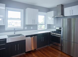4 Hinckley St #1, Somerville, MA 02145