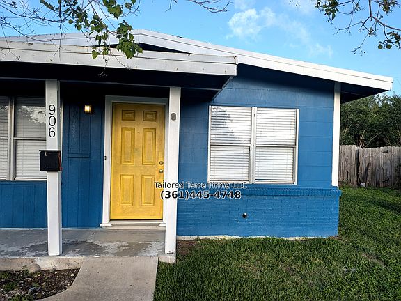 3rd image of 906 Hazel Dr