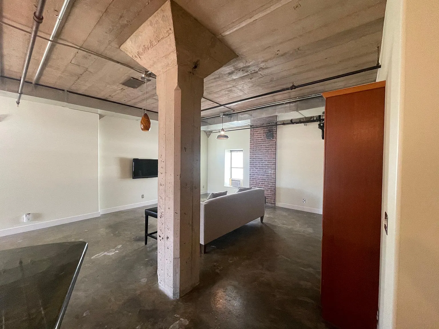 740 Front St — Photo 4