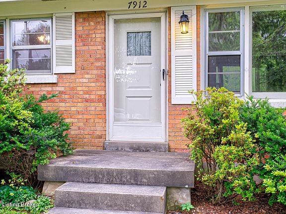 4th image of 7912 Woodfern Way