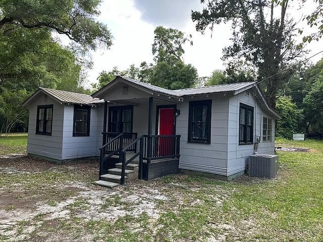 1st image of 3838 NW 19th Ave