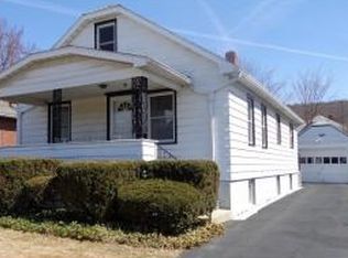 28 Zoa Ave, Johnson City, NY 13790
