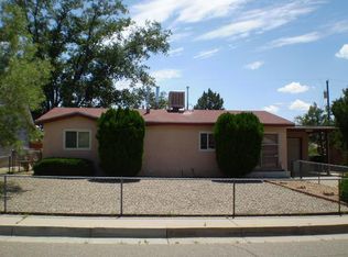 10700 Walker Dr NE, Albuquerque, NM 87112