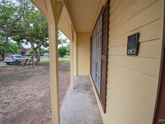 4th image of 1825 Sancho Panza St