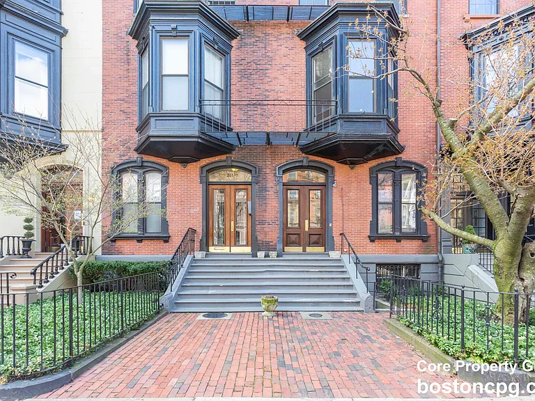 233 Beacon St #10 — Photo 7