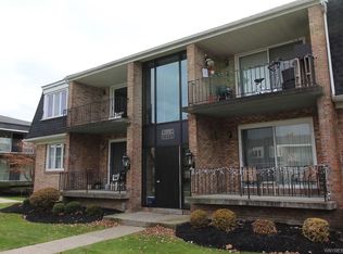 1419 N Forest Rd APT 6, Amherst, NY 14221