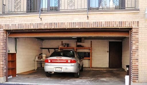1st image of 10355 S Parkside Ave #2