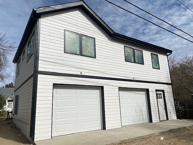 1st image of 204 E Cannon St #B