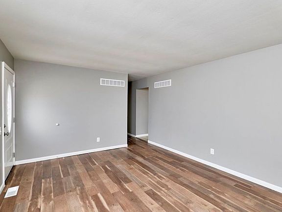 2nd image of 3053 Orton St