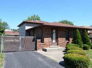 9237 S 77th Ave, Bridgeview, IL 60455