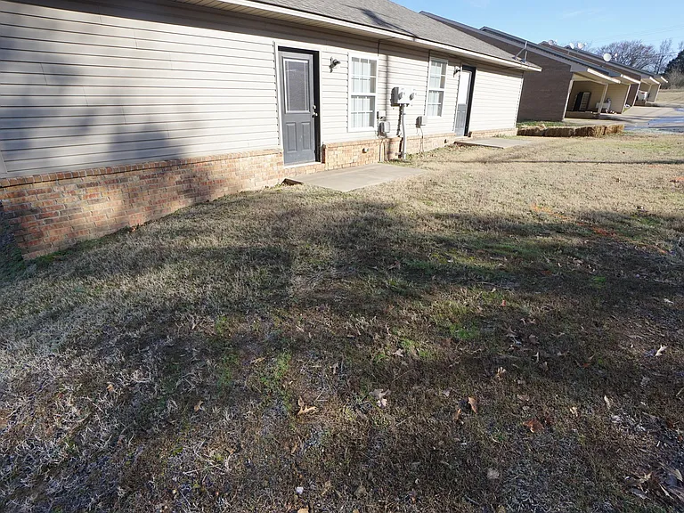 1135 Grinnell Circle A & B — Photo 16