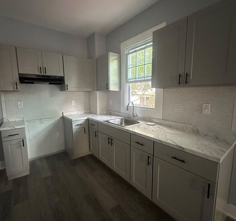 1st image of 128 S 3rd Ave APT 1