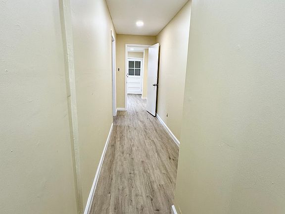 4th image of 76 Greenville Ave #1