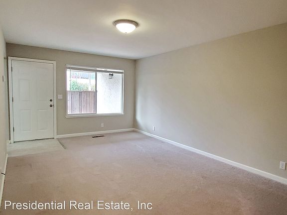 3rd image of 620 Nello Dr APT 2