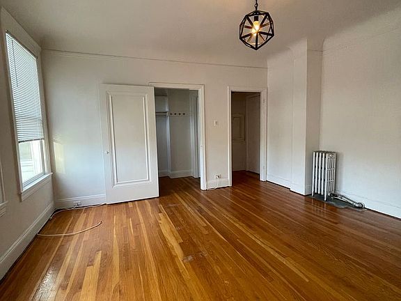 4th image of 2845 Van Ness Ave #603