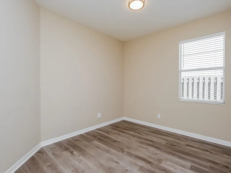 5234 Clover Mist Dr — Photo 11