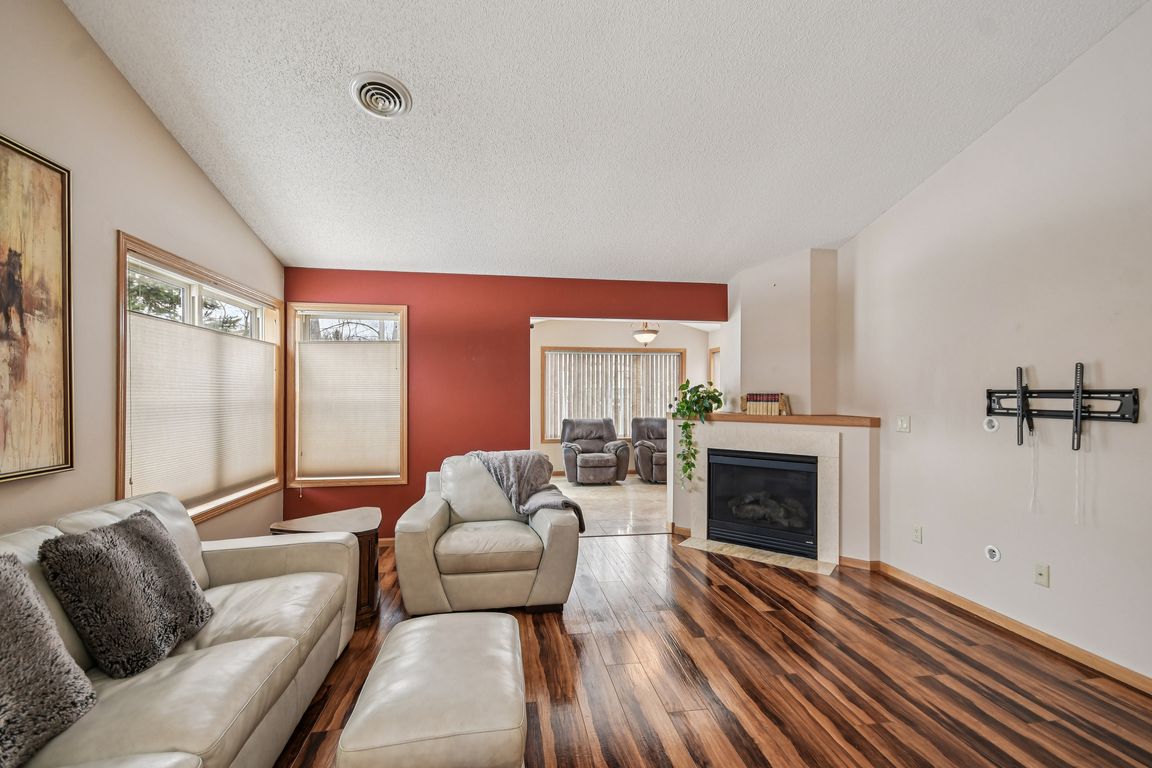 11187 Eagle Ridge Way, Chisago City, MN 55013 | MLS #7019744 | Zillow