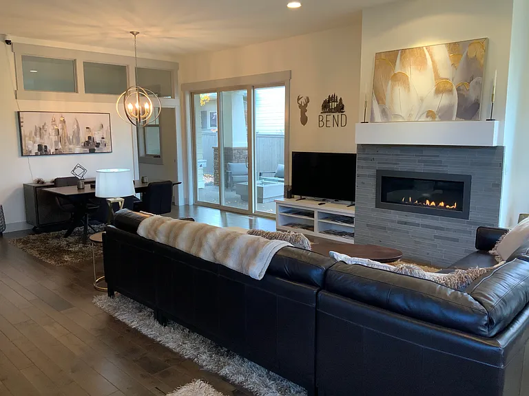 1496 NW Discovery Park Dr — Photo 17