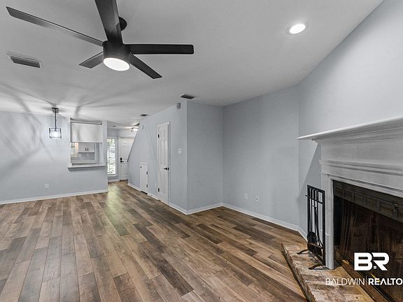 5th image of 23 Summer Oaks Dr #23