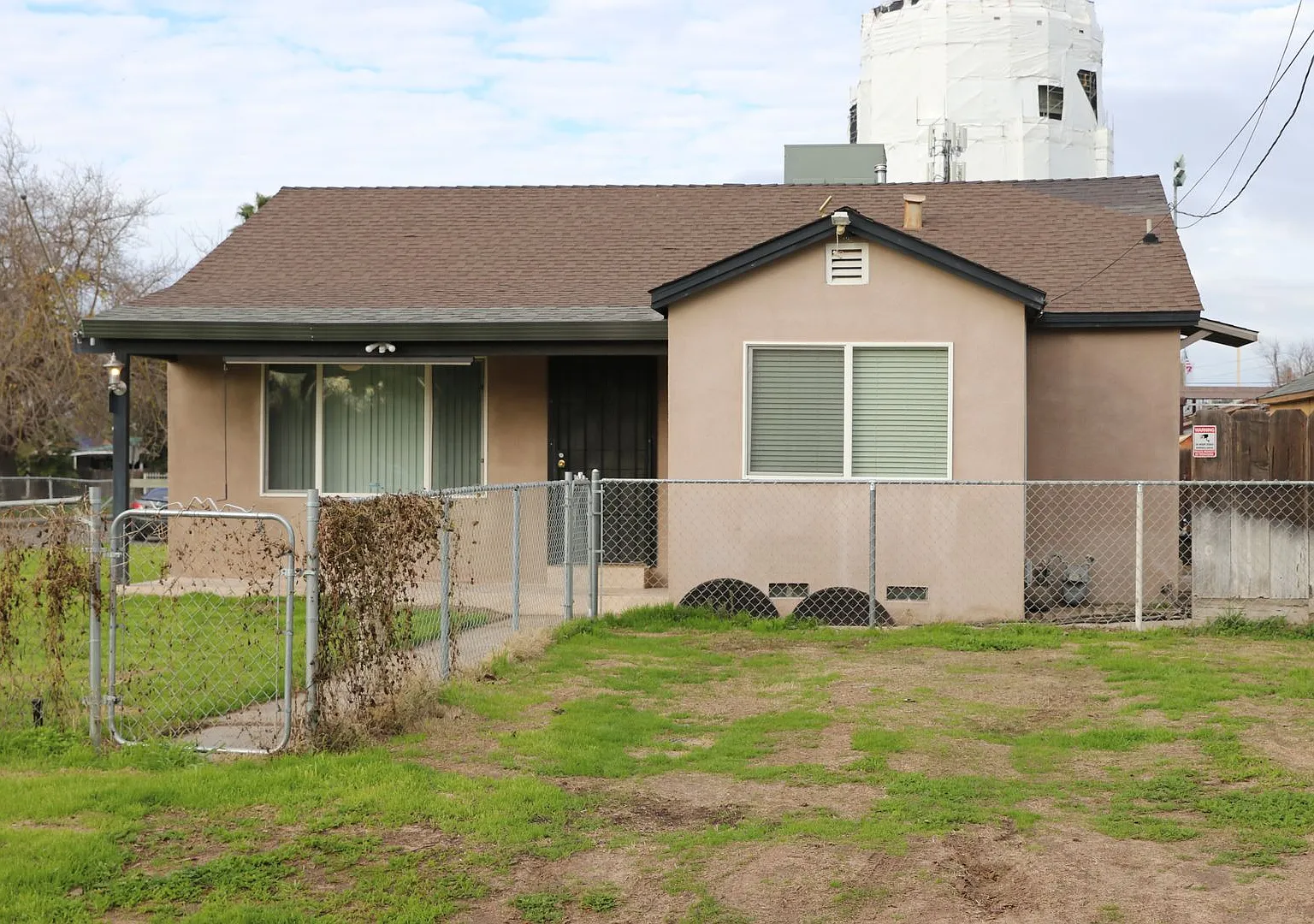 Atwater 2 Bedroom — Photo 2