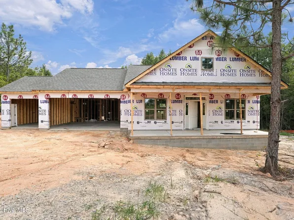 5024 Arcadia Way, West End, NC 27376