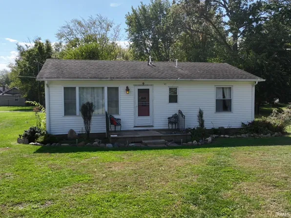 611 Easy St, Monticello, IN 47960
