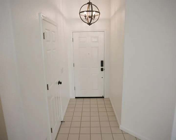 8 Constantine Ct — Photo 6