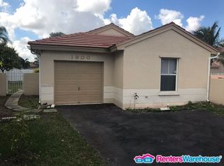 1900 NW 190th Ave, Pembroke Pines, FL 33029