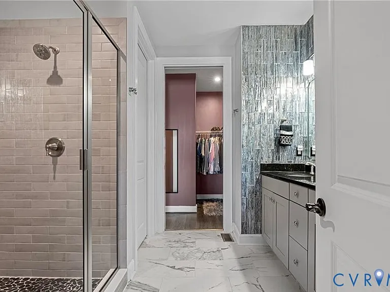 444 W 6th St — Photo 18