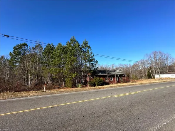 3023 Wilkesboro Hwy, Statesville, NC 28625