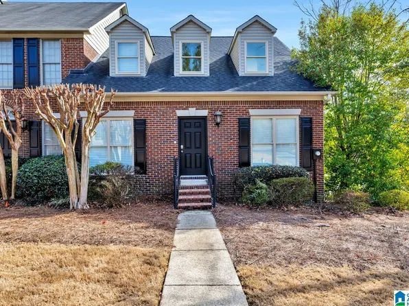 125 Meadow Croft Cir, Birmingham, AL 35242