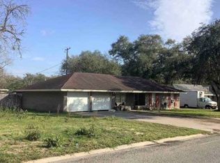 1501 Rose Dr, Alice, TX 78332