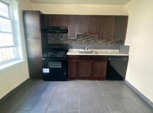 314 N 39th St APT 2, Philadelphia, PA 19104