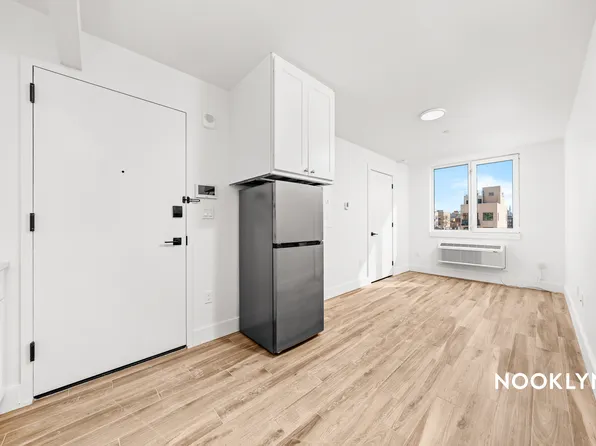 217 West 123rd Street 4C image 3 of 13