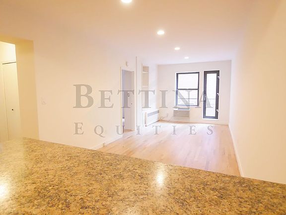 3rd image of 171 E 89th St APT 3J
