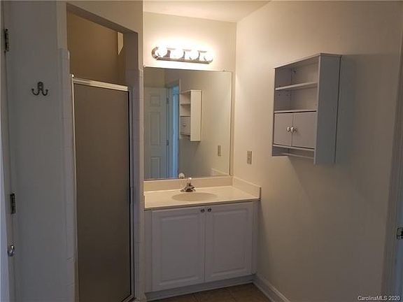 3rd image of 108 Pier 33 Dr Unit 406