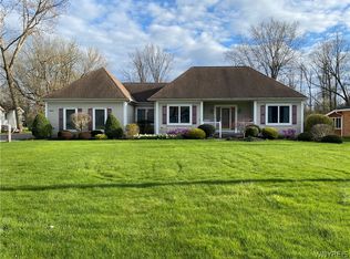 8115 County Rd, East Amherst, NY 14051