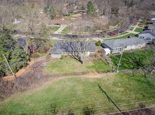 4201 Somerset Ln, Madison, WI 53711