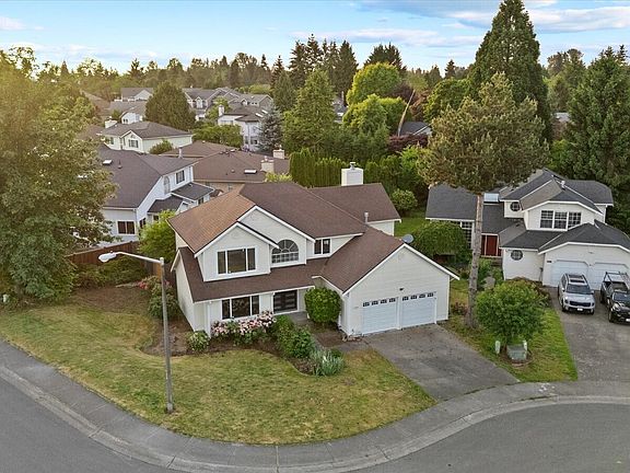 3rd image of 11206 SE 219th Place