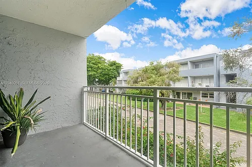9369 Fontainebleau Blvd #J225 Photo 1
