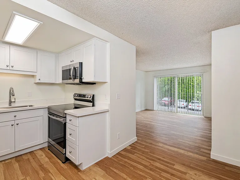 Stonebridge Apartments — Photo 103