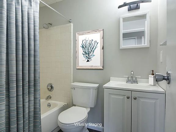 5th image of 3157 Harry Lee Ln #20