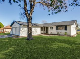 308 N Forest Crest Dr, Garland, TX 75042