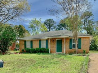 229 Juniper Ct, Prattville, AL 36067