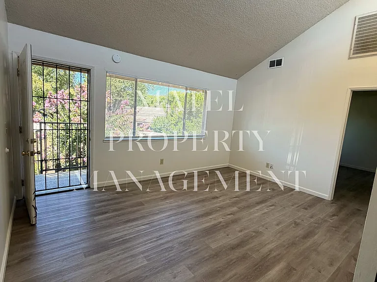 325 Standiford Ave #76 — Photo 3